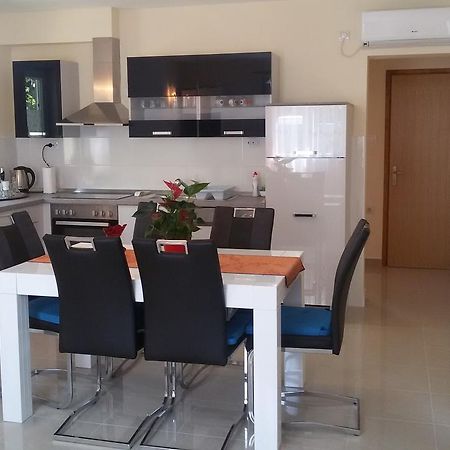 Apartment Anita Vodice Buitenkant foto